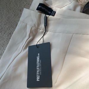 PRETTY LITTLE THING | TROUSERS |